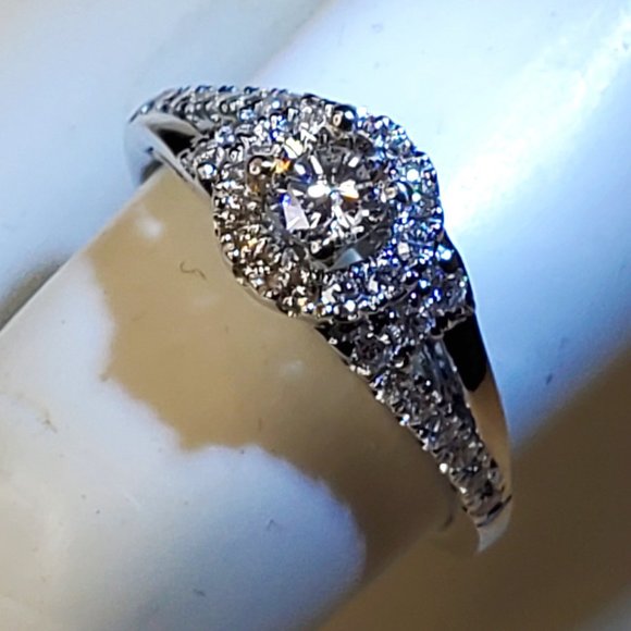 14K WHITE GOLD RING - Picture 4 of 10